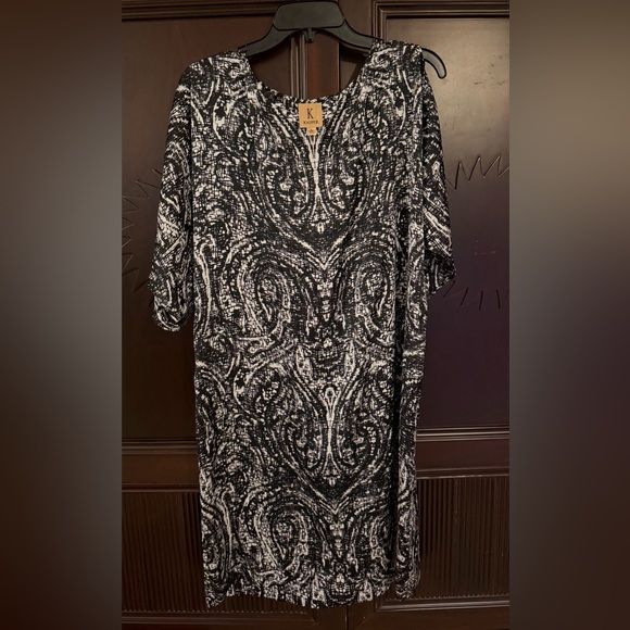 KASPER Abstract Print Tunic Style Boho Dress w Cold Shoulder Size L - Picture 1 of 7